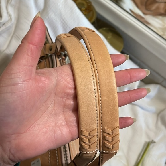 COACH - tan whipstitch satchel- F19018- NWT - Picture 13 of 17